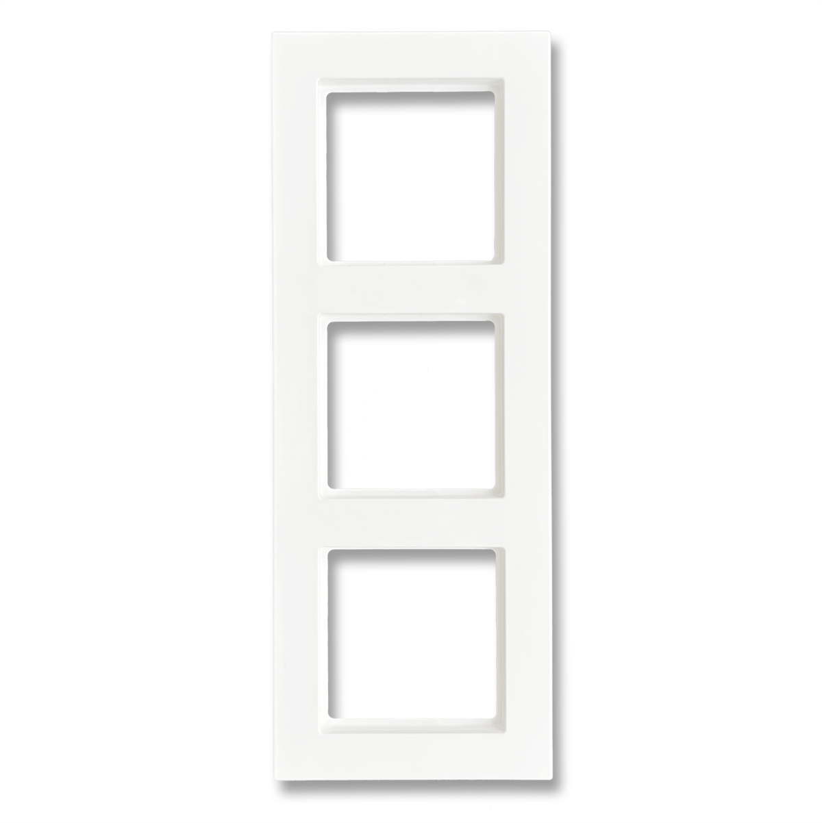 Rahmen 3-fach. JUNG A 5583 BF WW. Maße 227x85x11 mm